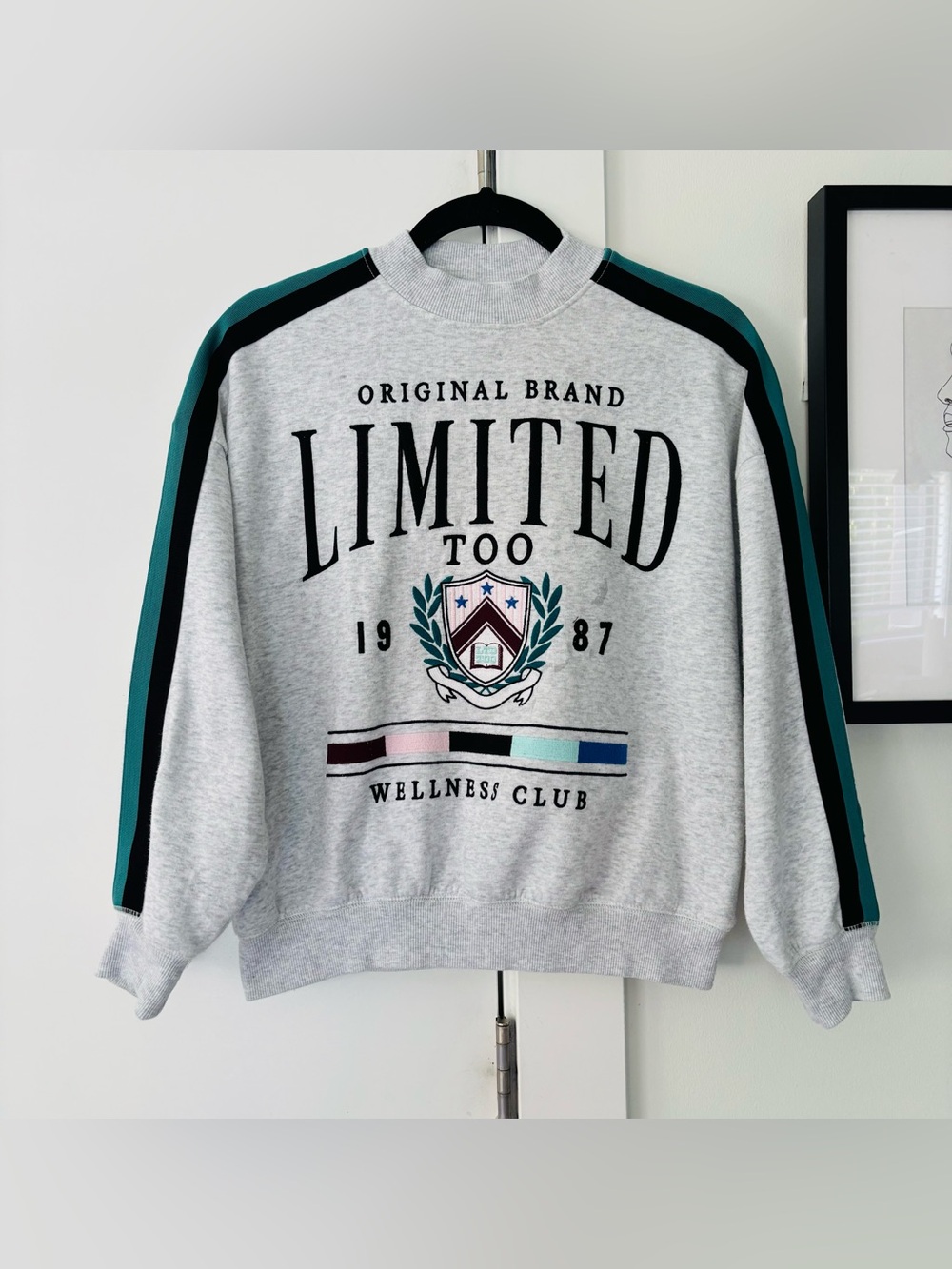 Vintage Limited Too Crewneck cotton Sweatshirt women's small measurments inside
